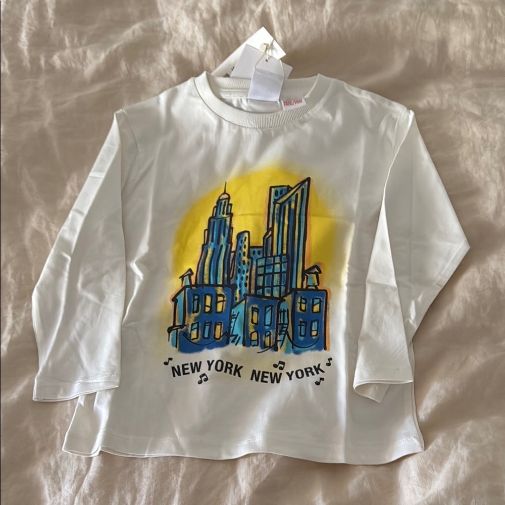 Zara White Long Sleeve Tee with Cityscape Design